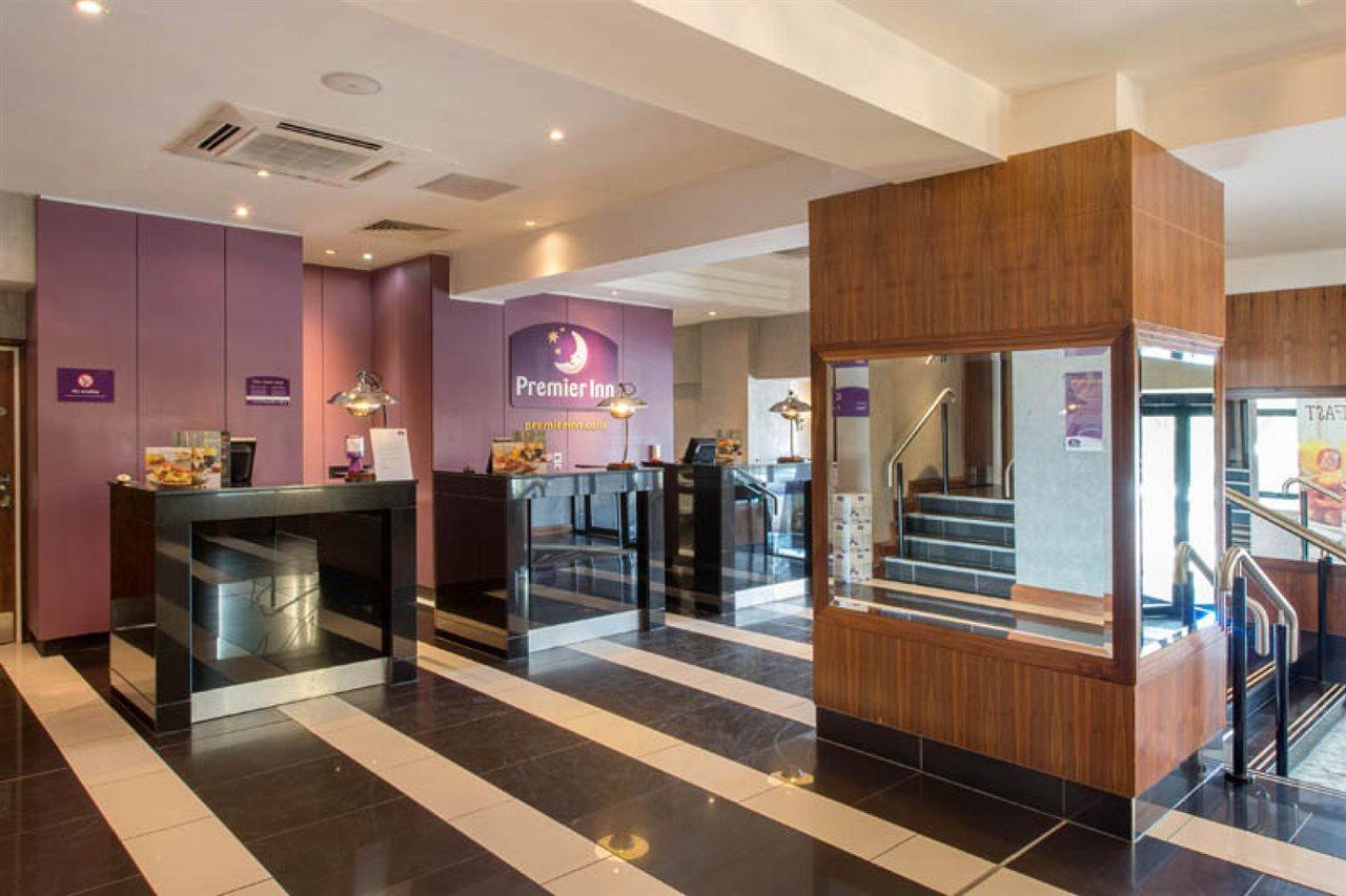 Premier Inn Bournemouth Central Exterior photo