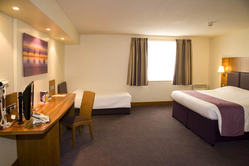 Premier Inn Bournemouth Central Room photo