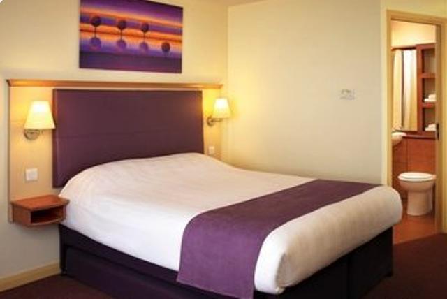 Premier Inn Bournemouth Central Room photo